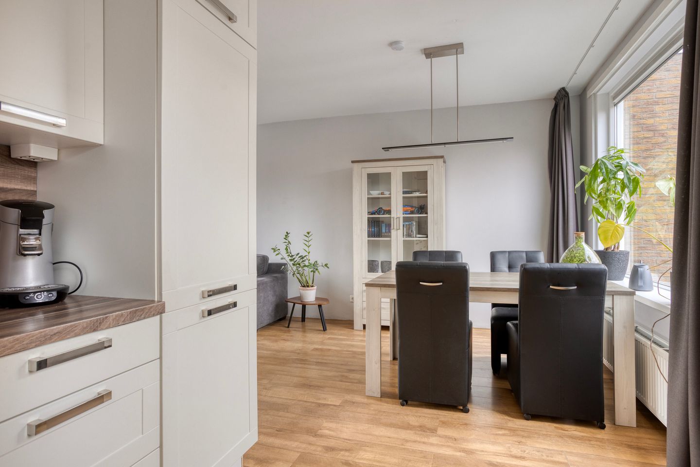 Foto 10 van Lelystraat 32