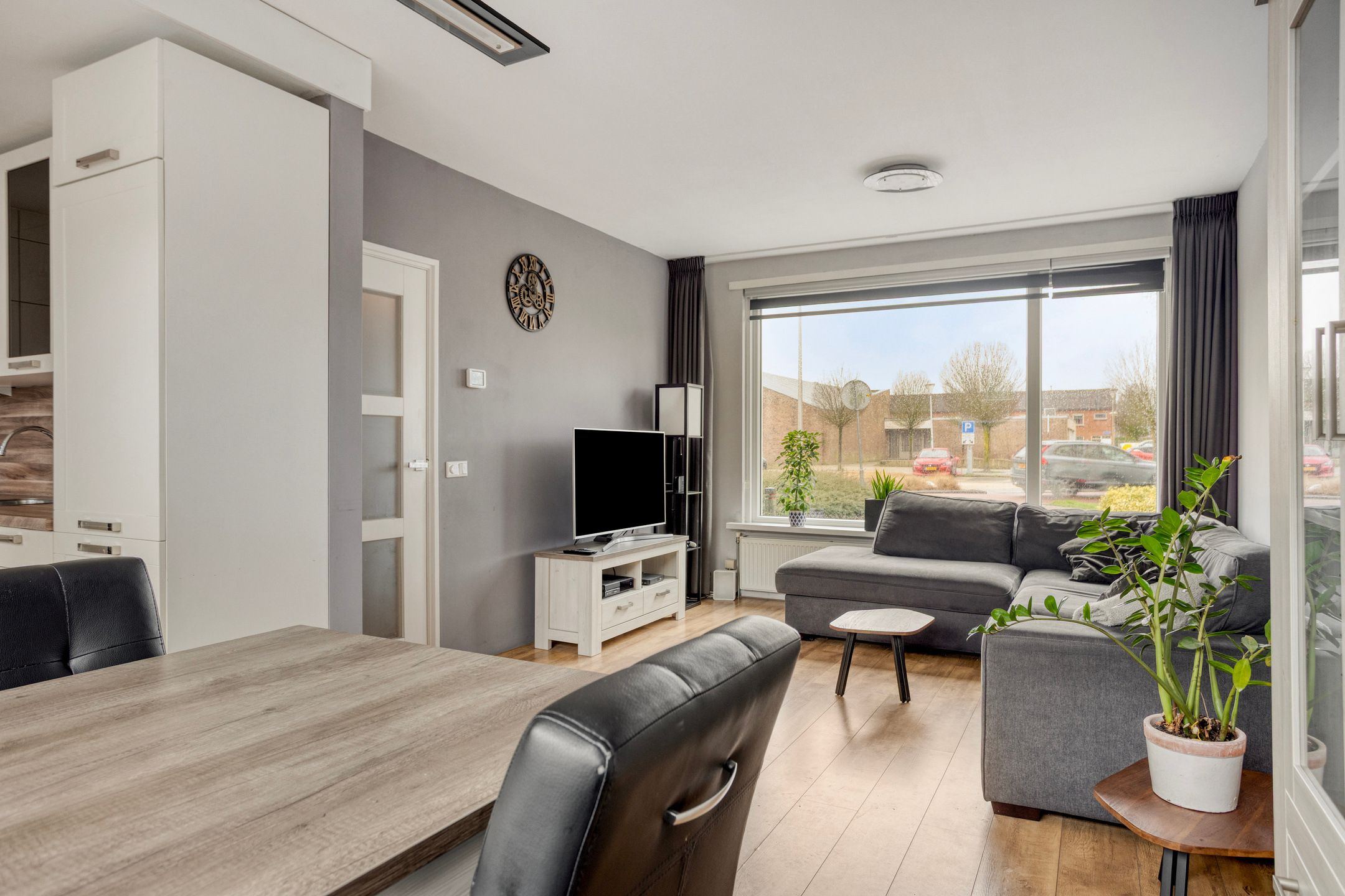 Foto 12 van Lelystraat 32