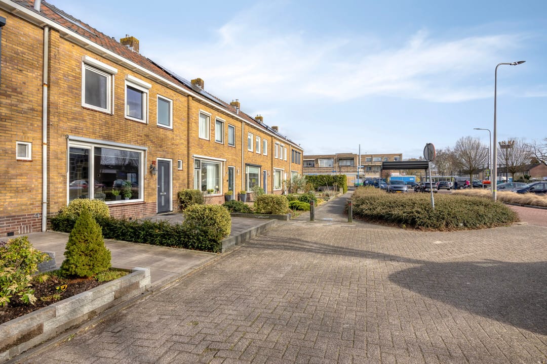 Foto 37 van Lelystraat 32