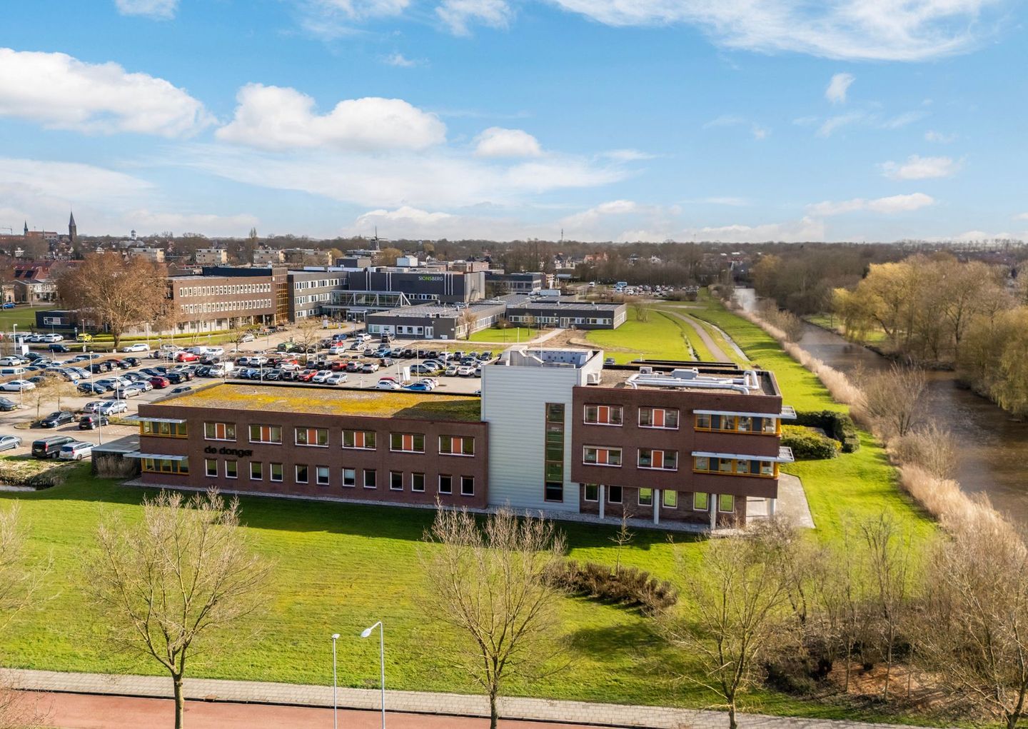 View photo 3 of Birdaarderstraatweg 70