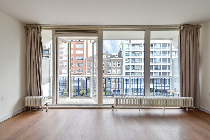 Foto 2 van Vierloper 63