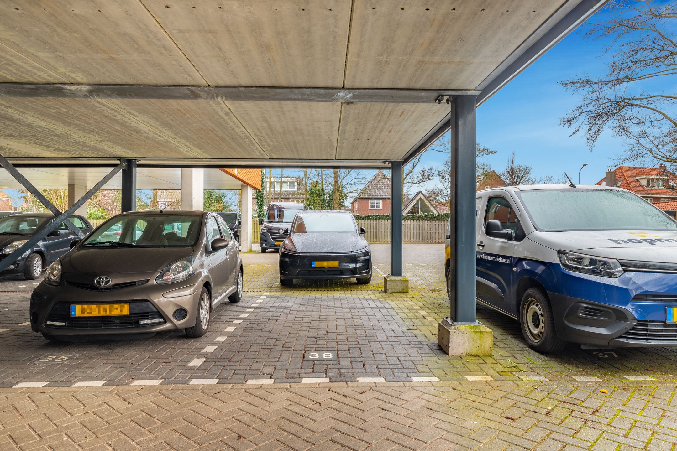 Foto 36 van Bakkerspleintje 56