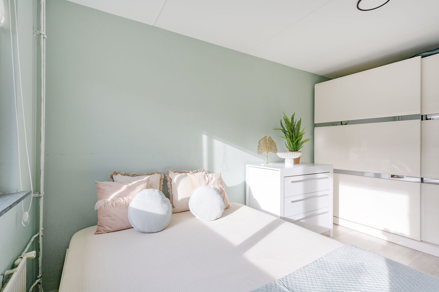 Charming 4-Room Family Home with Garden in Nieuw-Sloten — 17