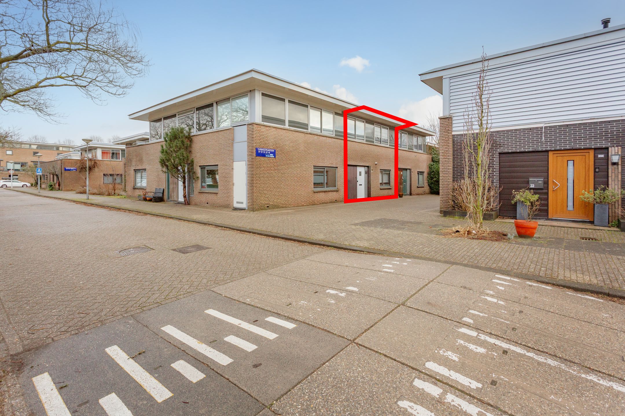Charming 4-Room Family Home with Garden in Nieuw-Sloten — 29