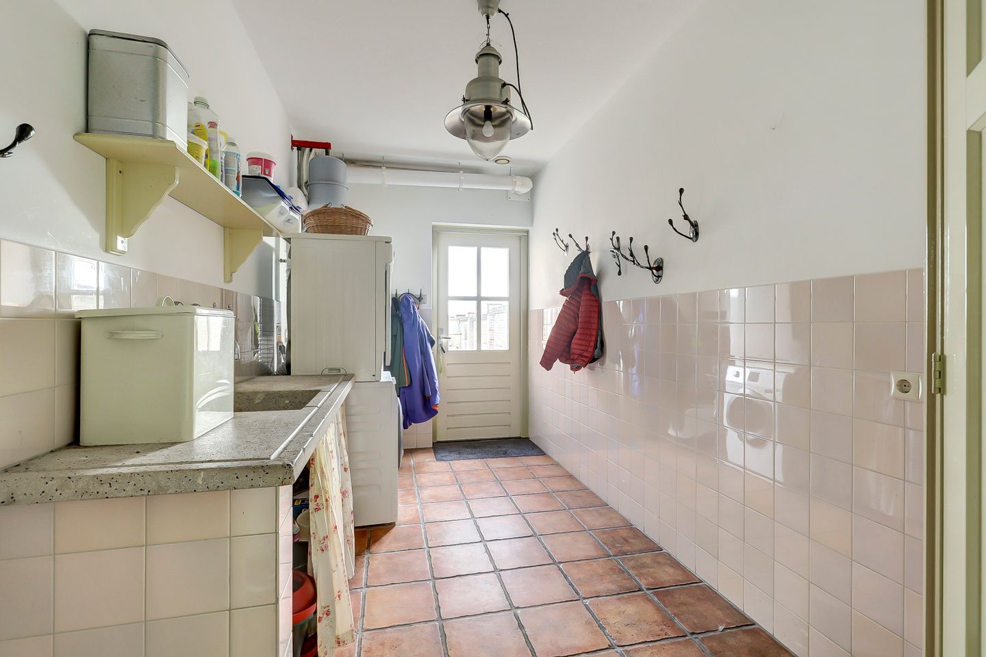 Spacious semi-detached home with pool in rural Oploo — 22