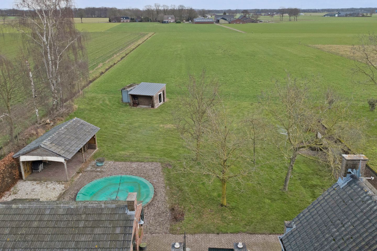 Spacious semi-detached home with pool in rural Oploo — 37