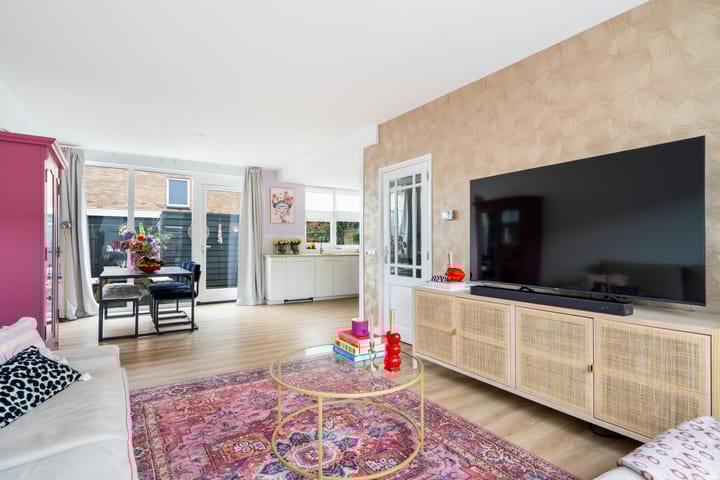 Photo 2 of Wilhelminastraat 114