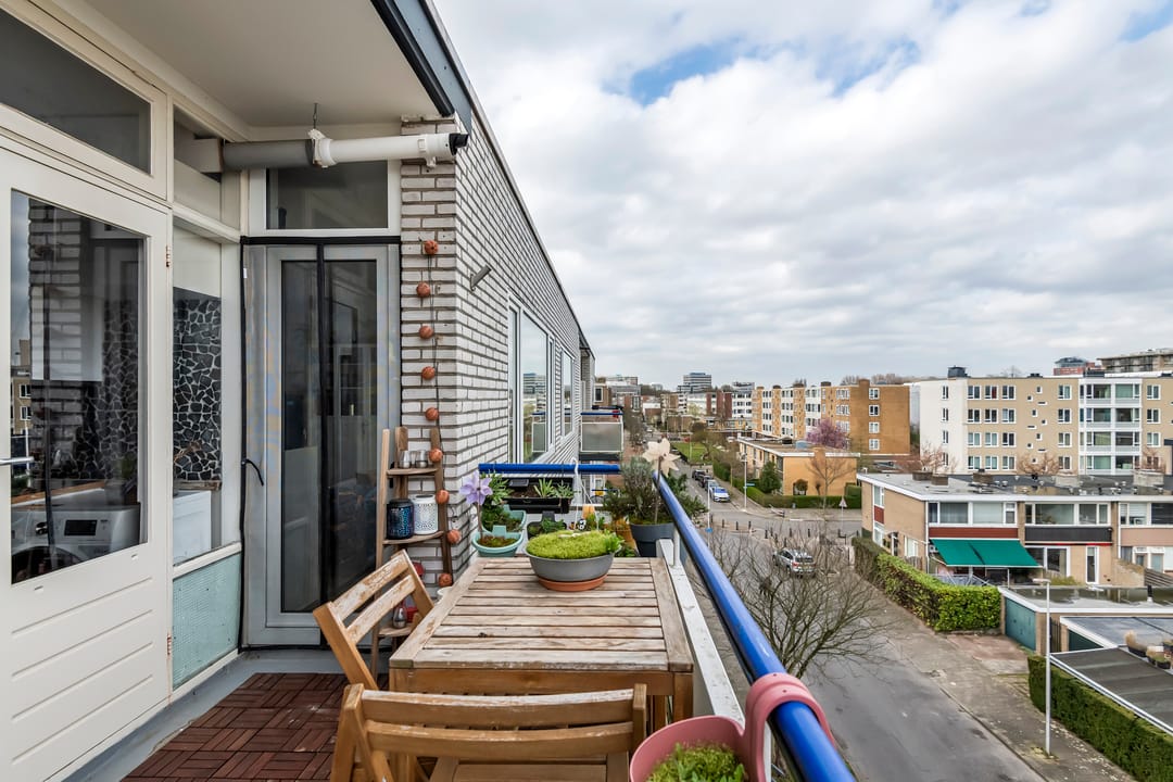 Photo 17 of Van Eysingalaan 70