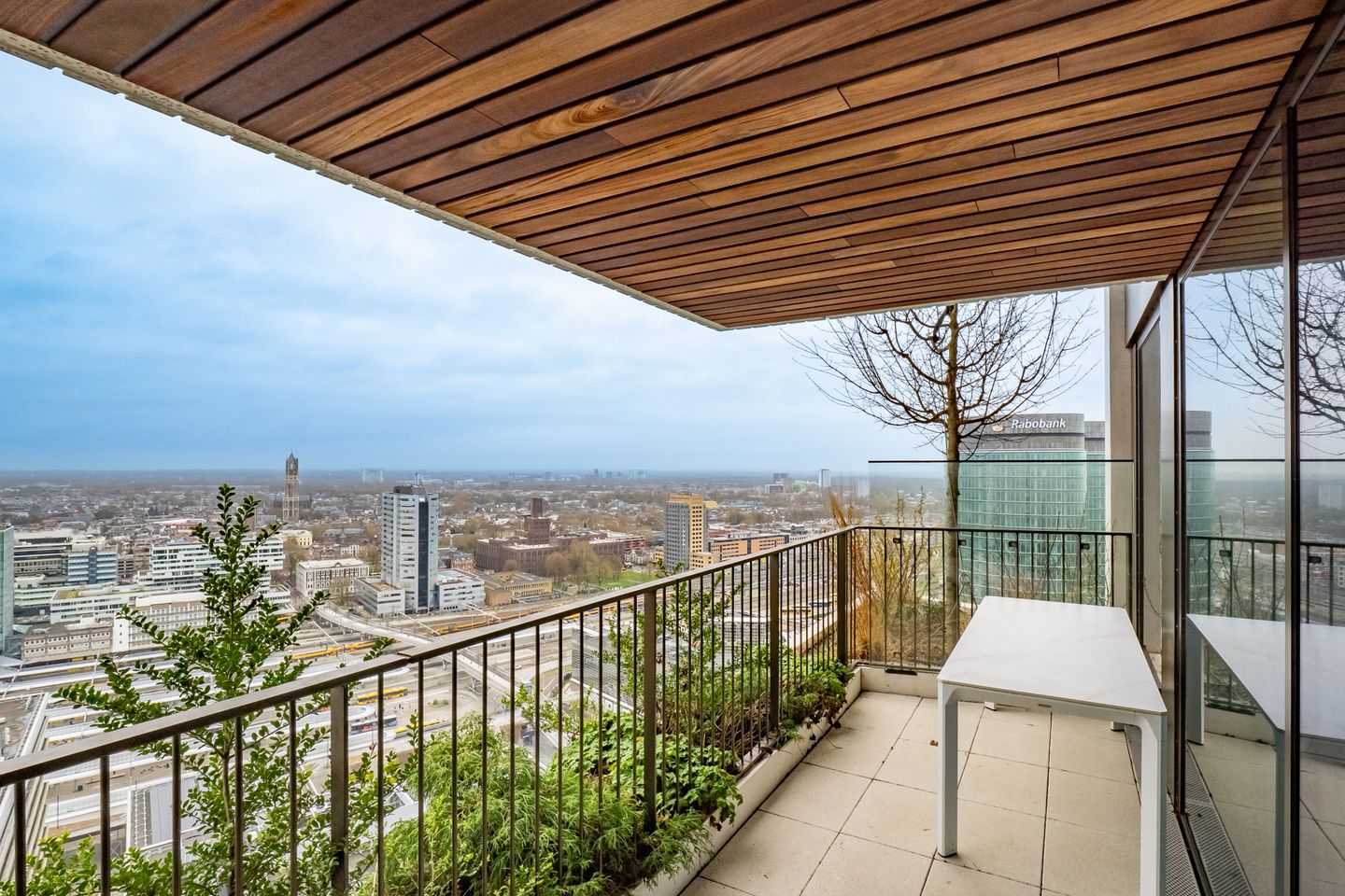 Foto 14 van Hoola van Nootenstraat 388