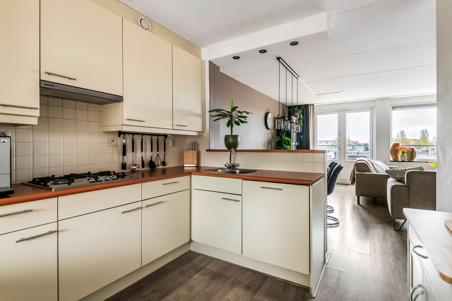 Photo 19 of Kamperfoelie 30