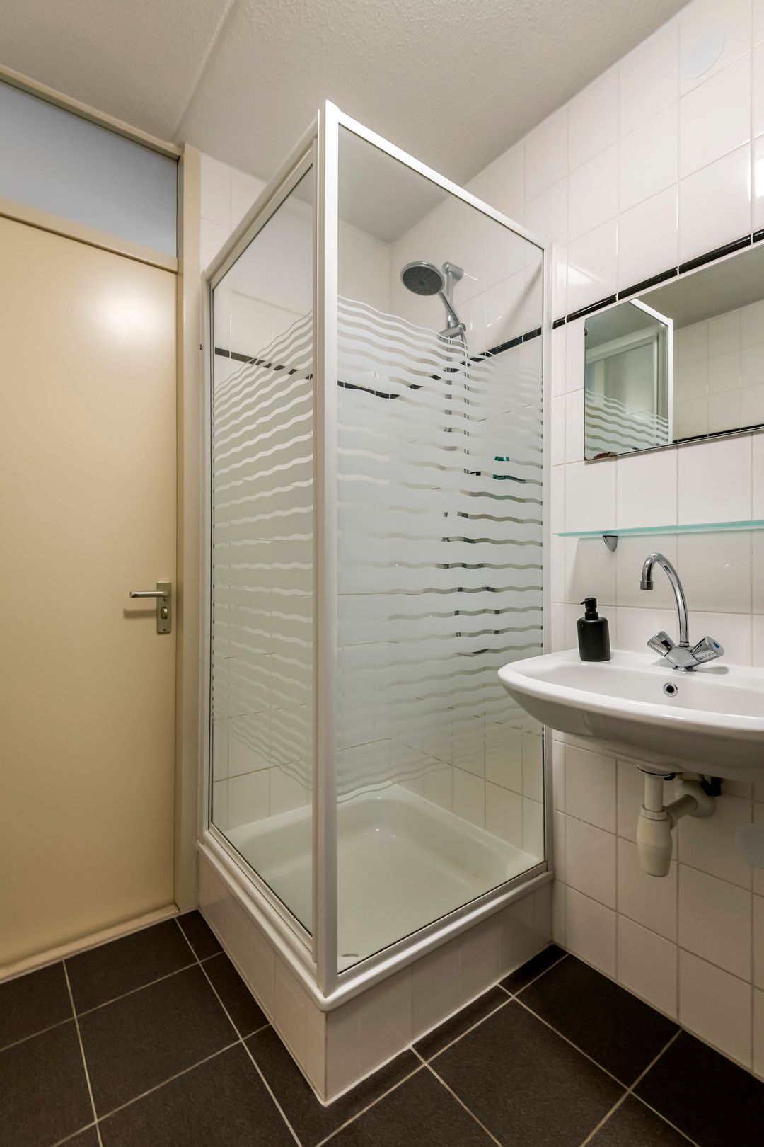 Photo 28 of Kamperfoelie 30