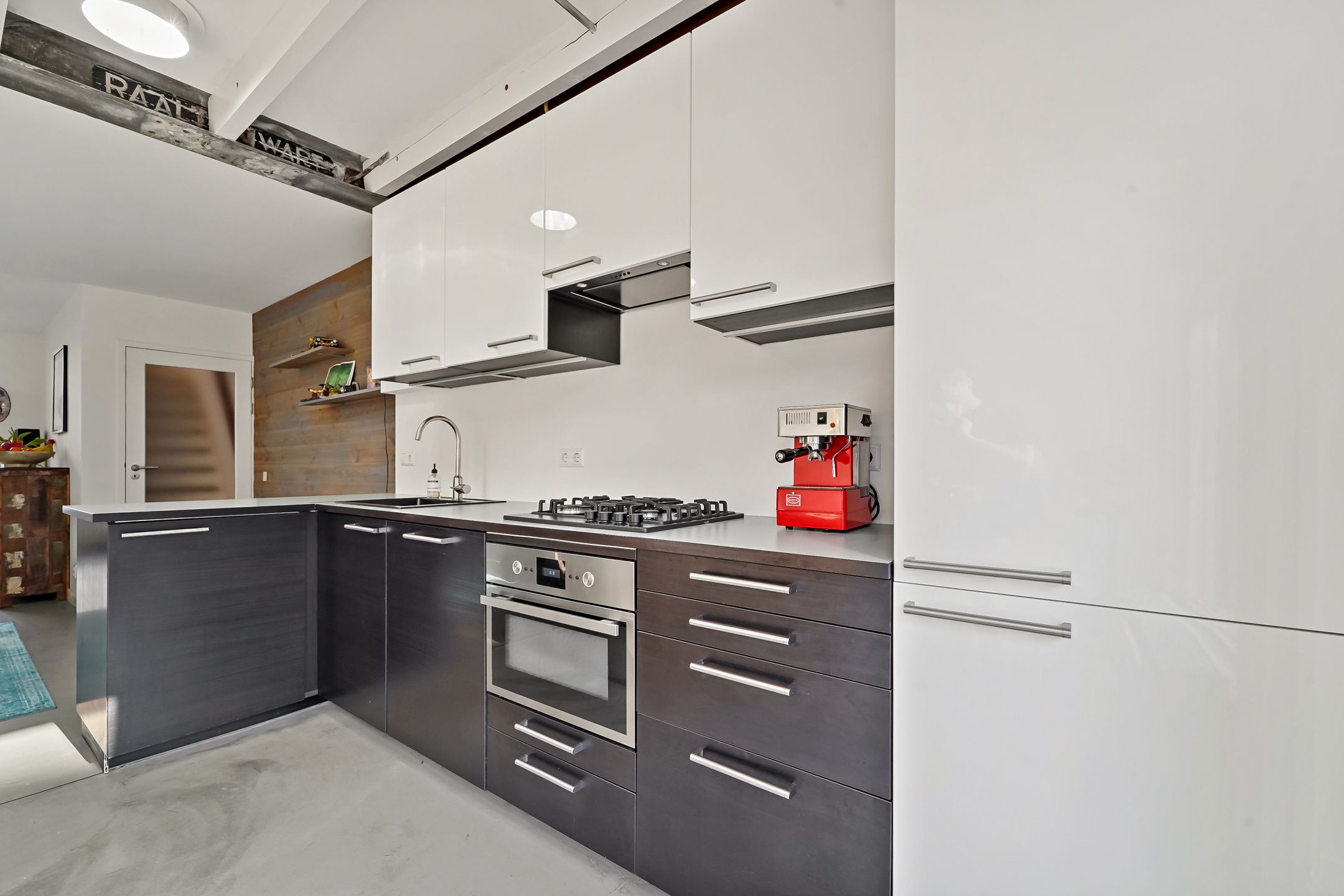 Photo 9 of Prins Mauritsstraat 17