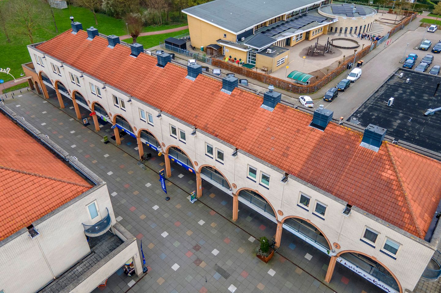 Photo 49 of Kamperfoelie 30