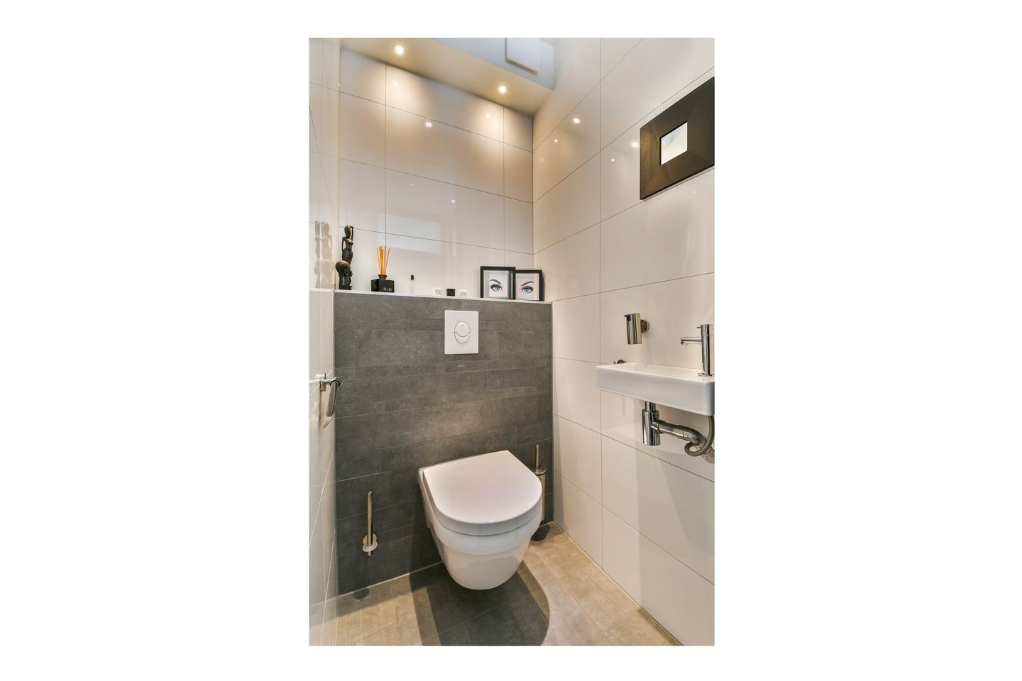 Foto 19 van Burgemeester A. van Walsumlaan 439