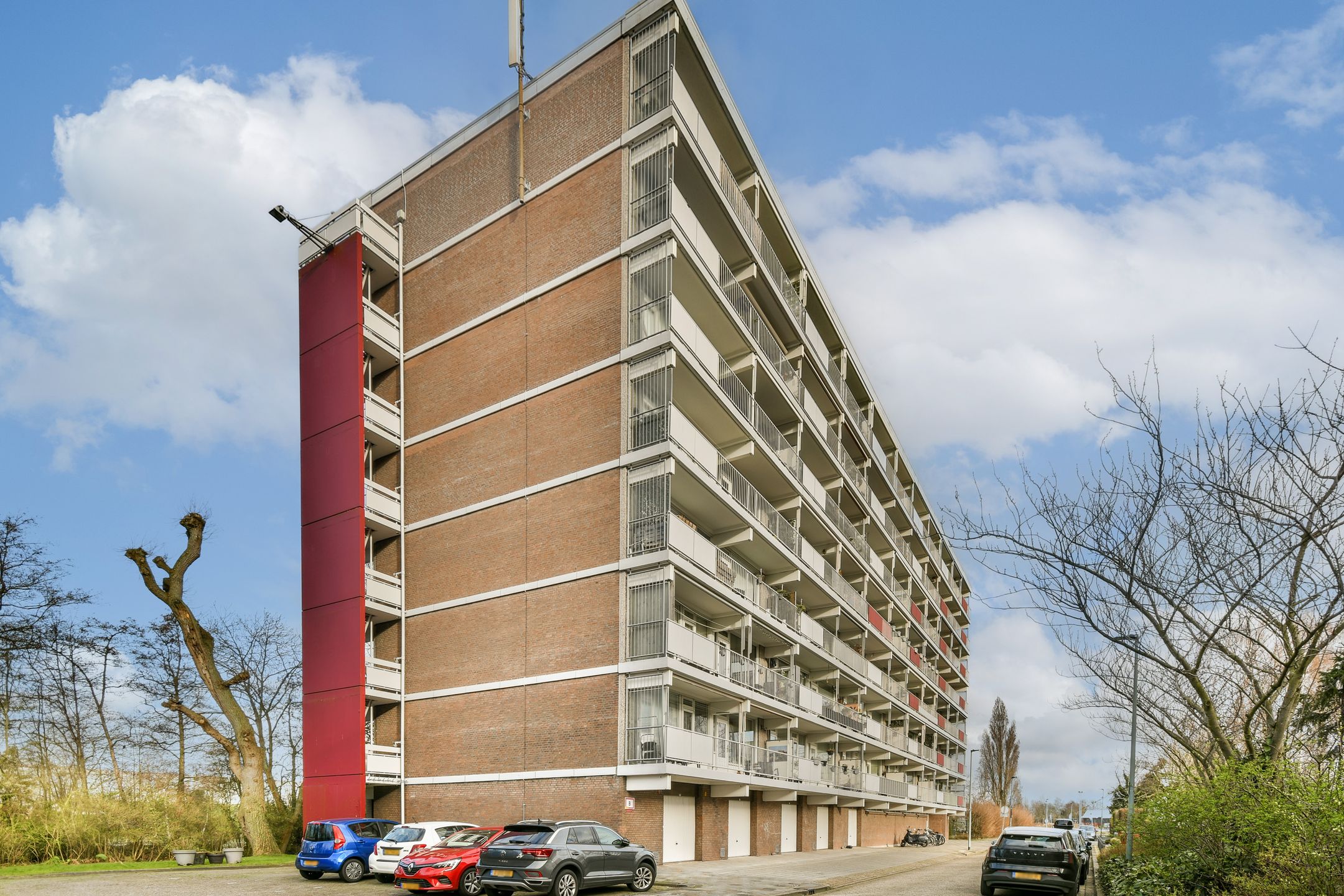 Foto 27 van Burgemeester A. van Walsumlaan 439