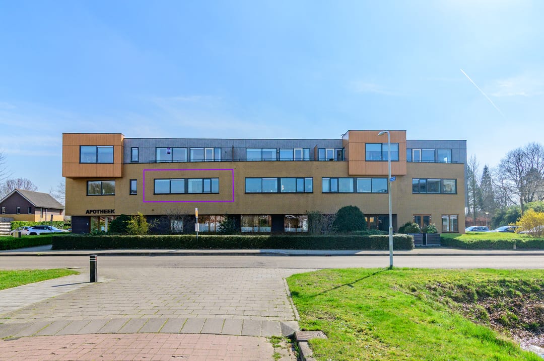 Photo 1 of Burgemeester Selhorststraat 6-C