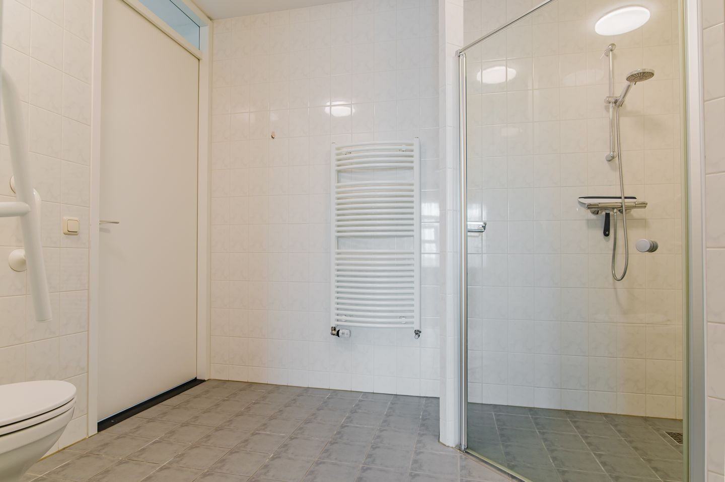 Photo 20 of Burgemeester Selhorststraat 6-C