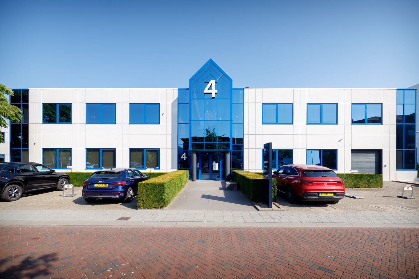 View photo 1 of Europalaan 4