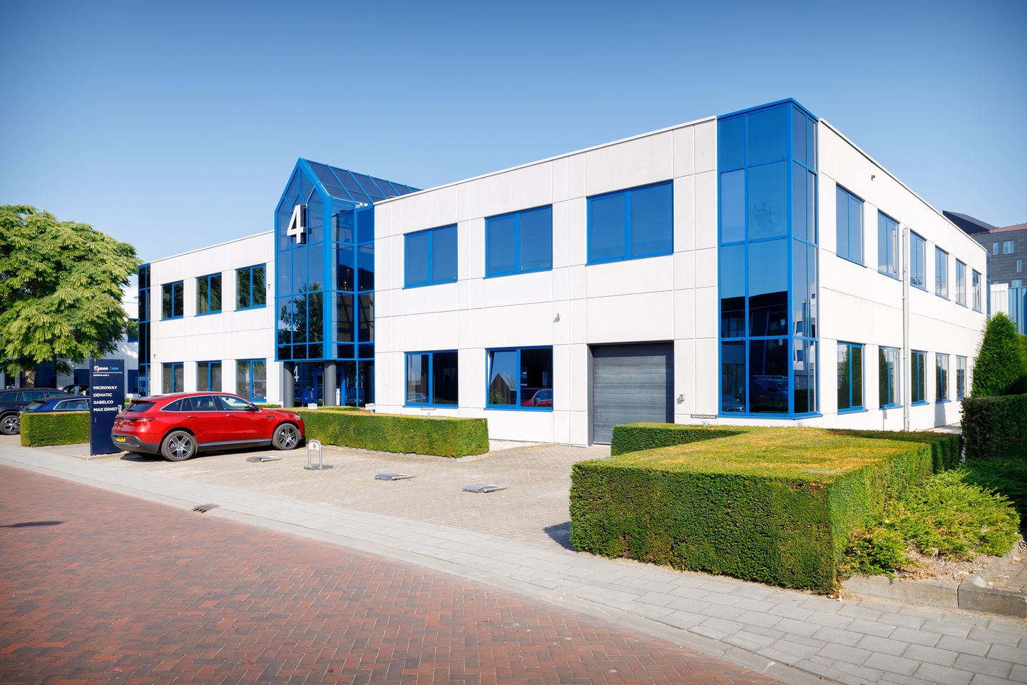 View photo 3 of Europalaan 4