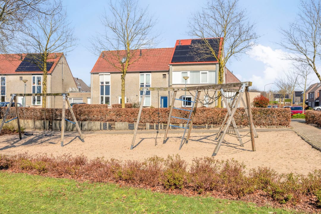 Photo 41 of Lijsterlaan 12