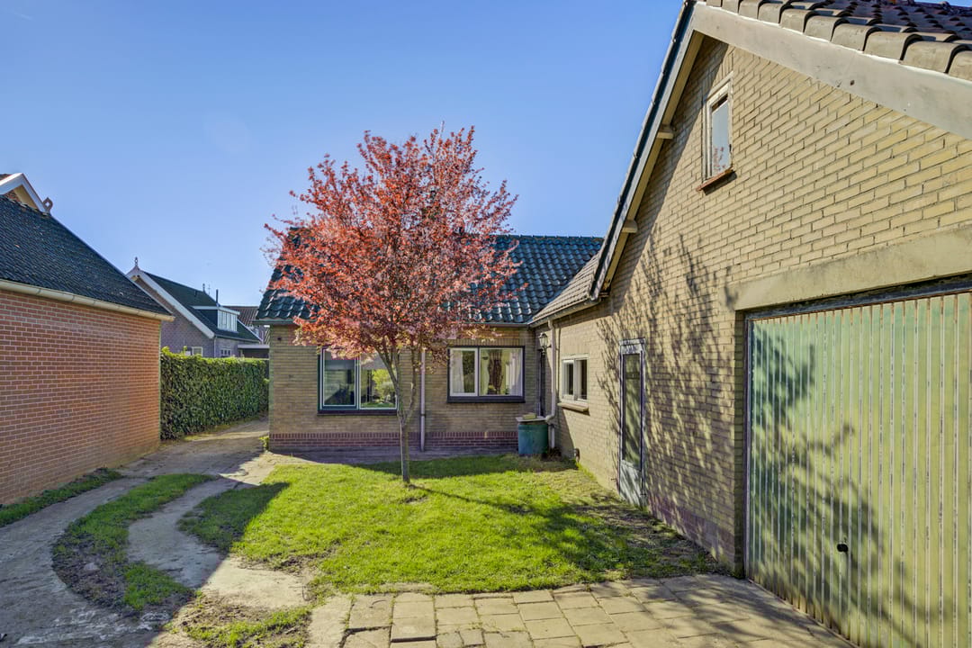 Foto 28 van Burgemeester Andriessenstraat 33