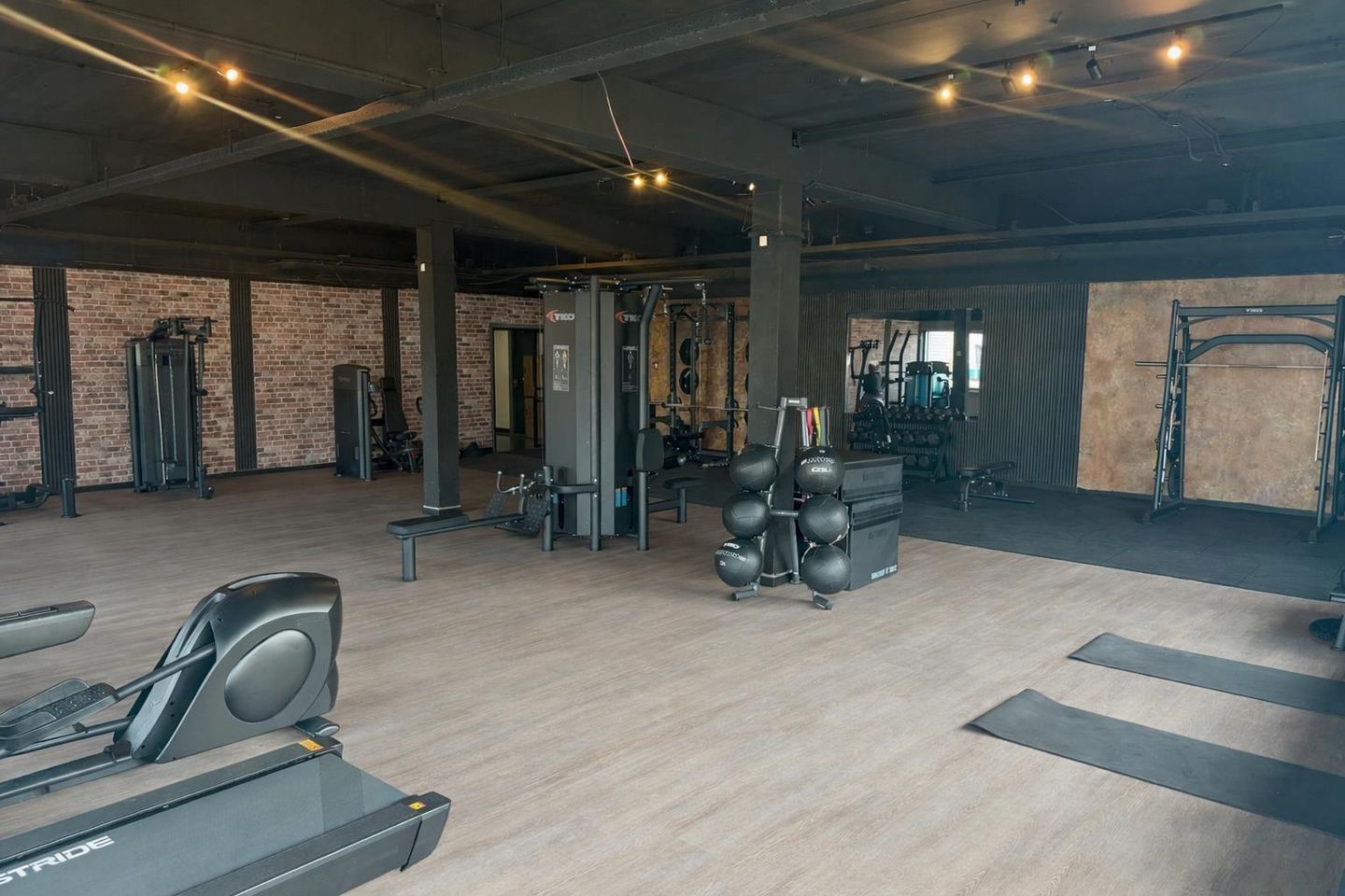 View photo 1 of Penningweg 9-E