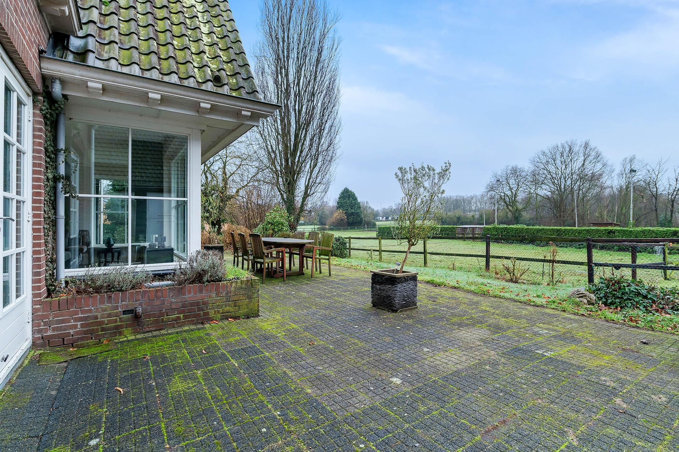 Photo 48 of Bossestraat 27