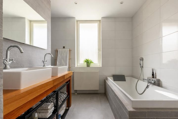 Tussenwoning te koop: Reigerlaan 24, Heemstede