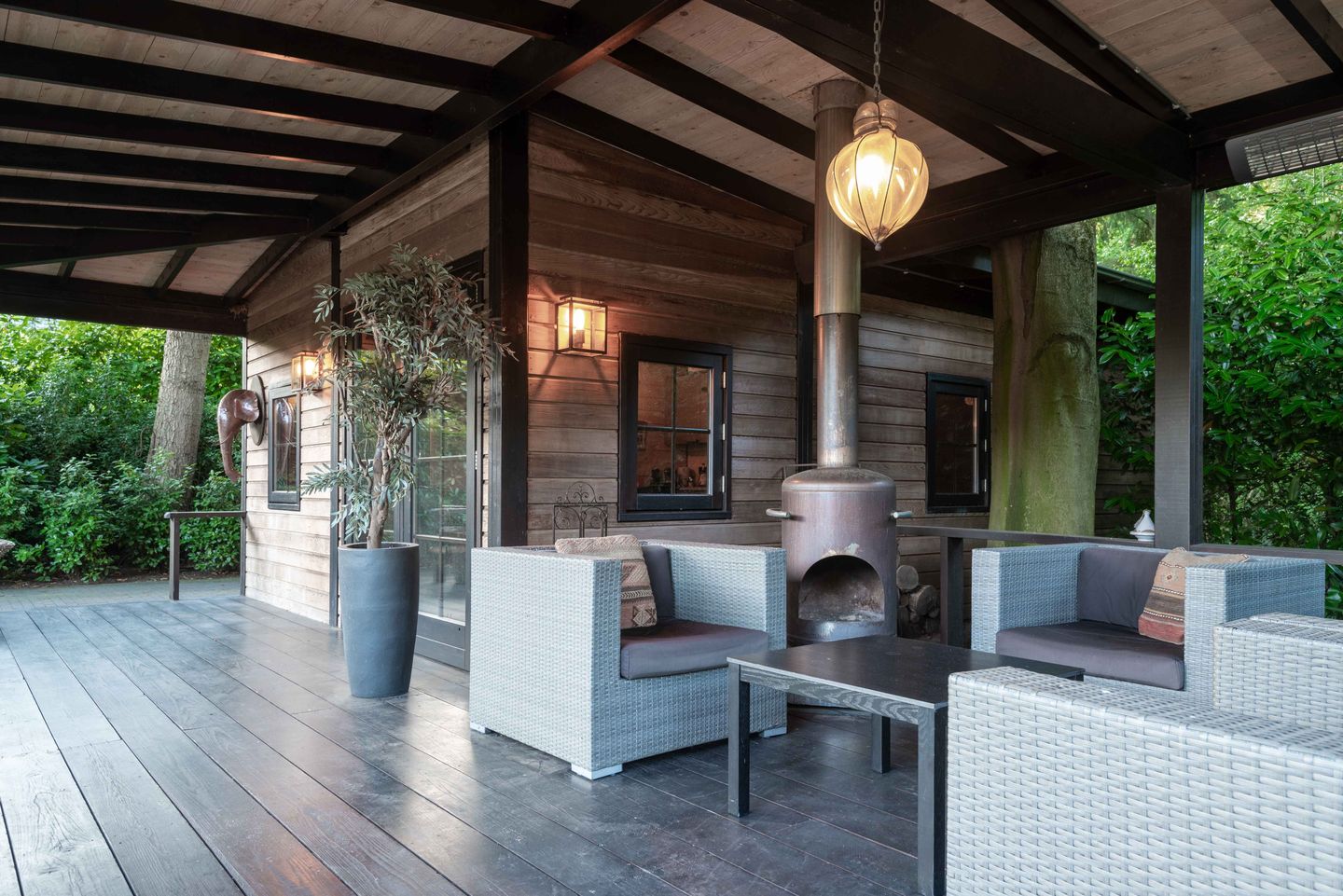 Foto 19 van Hoevensestraat 1