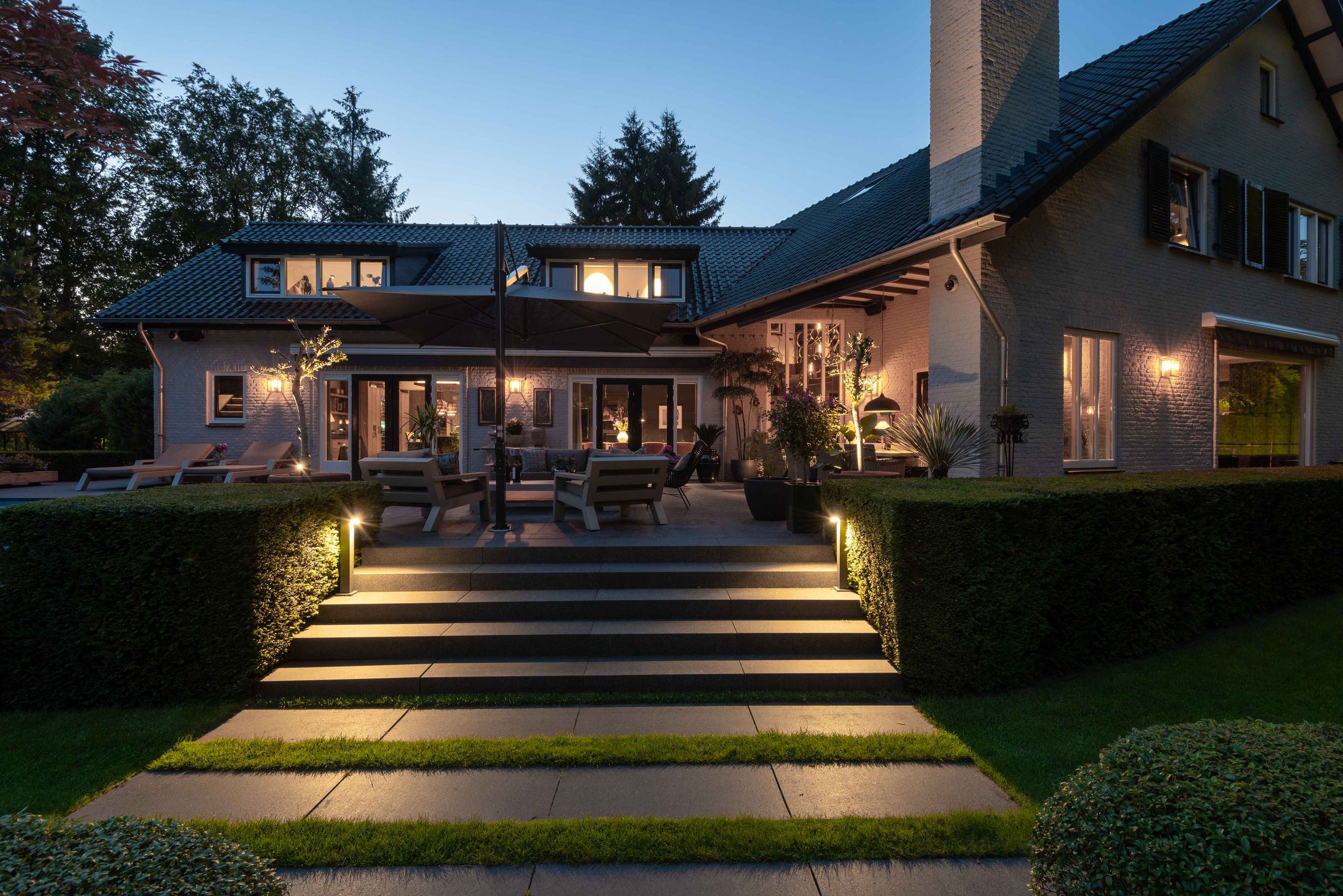 Foto 21 van Hoevensestraat 1