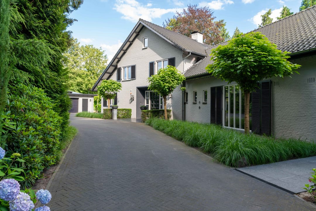 Foto 22 van Hoevensestraat 1