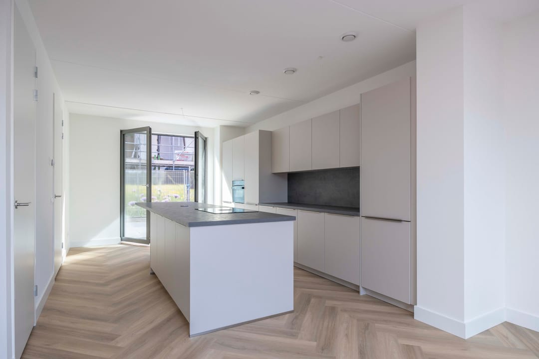 Photo 11 of Limanstraat 62