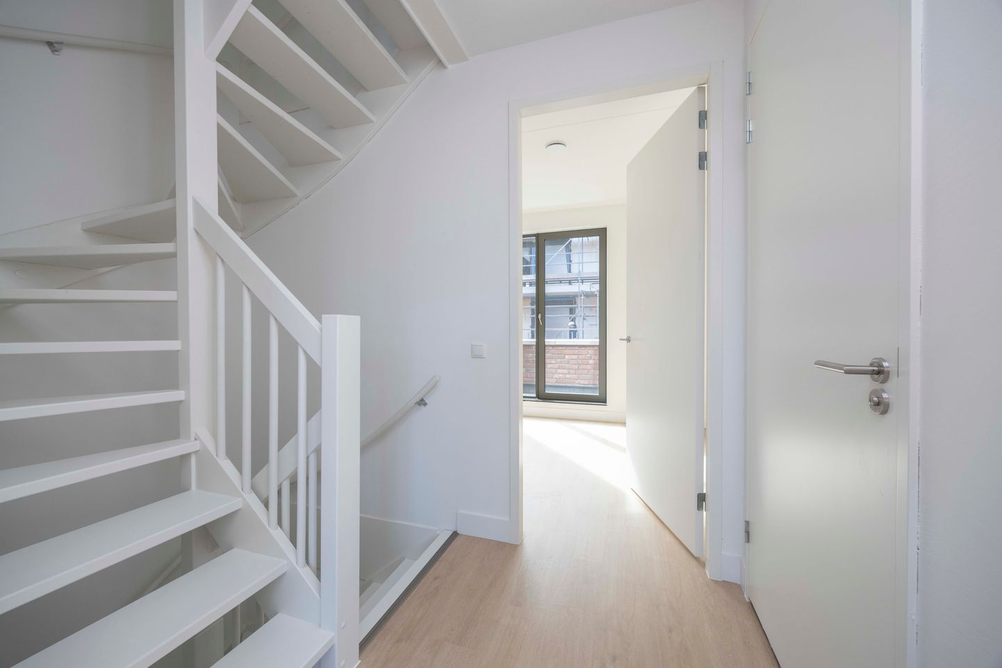 Photo 20 of Limanstraat 62