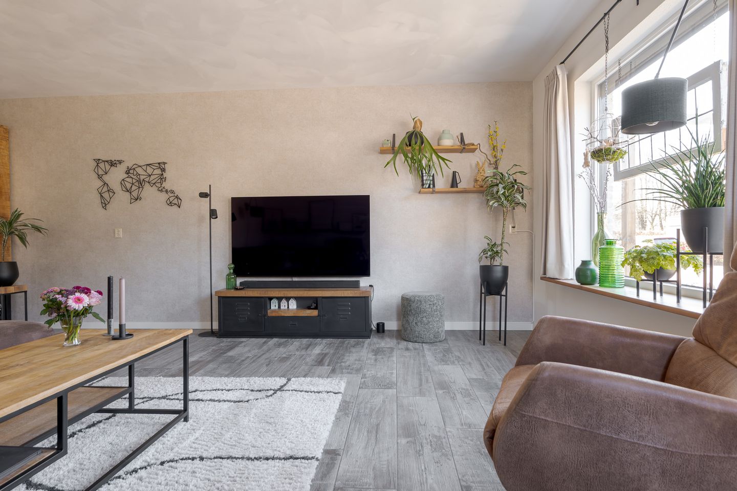 Foto 10 van Koninginnepage 24