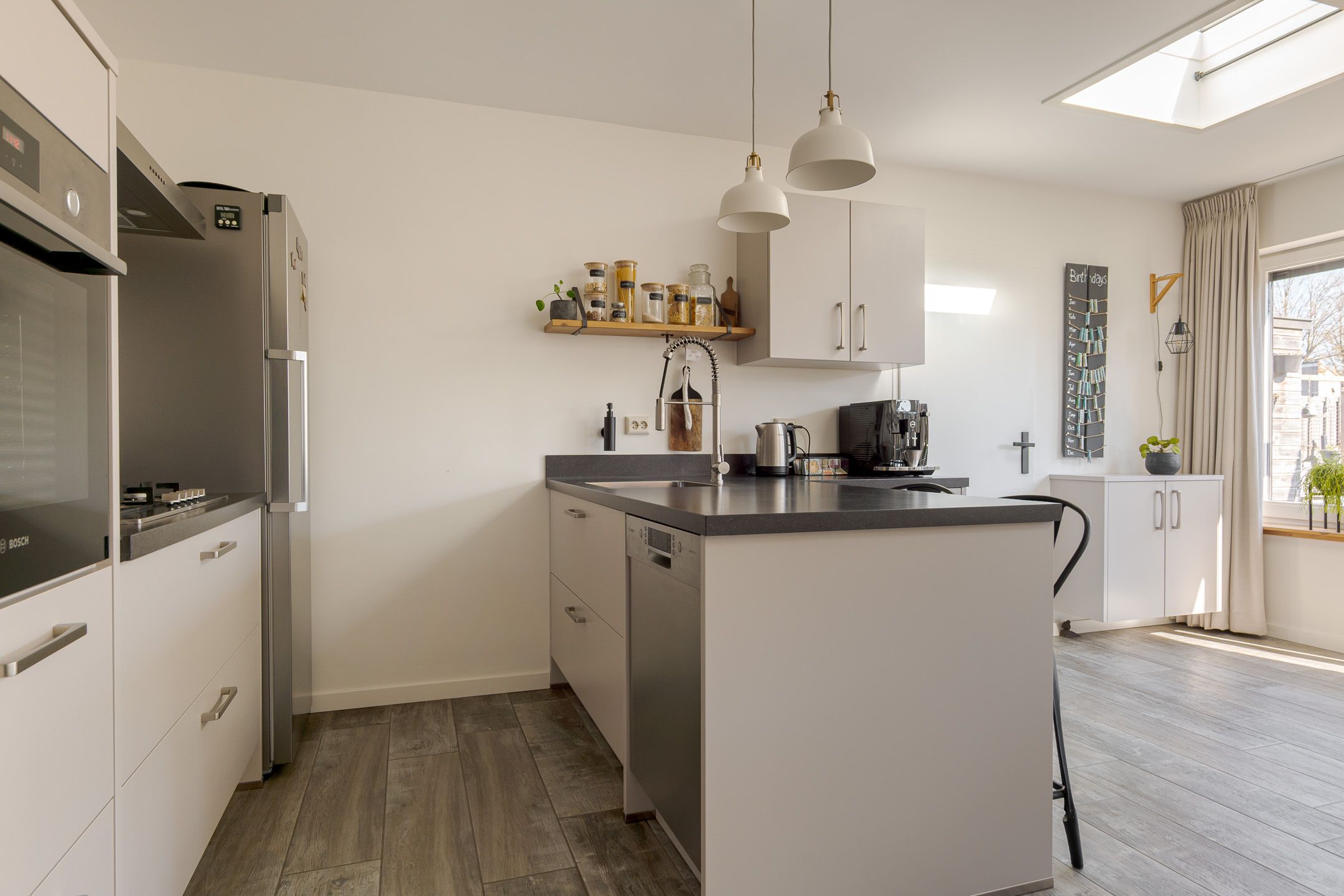 Foto 18 van Koninginnepage 24