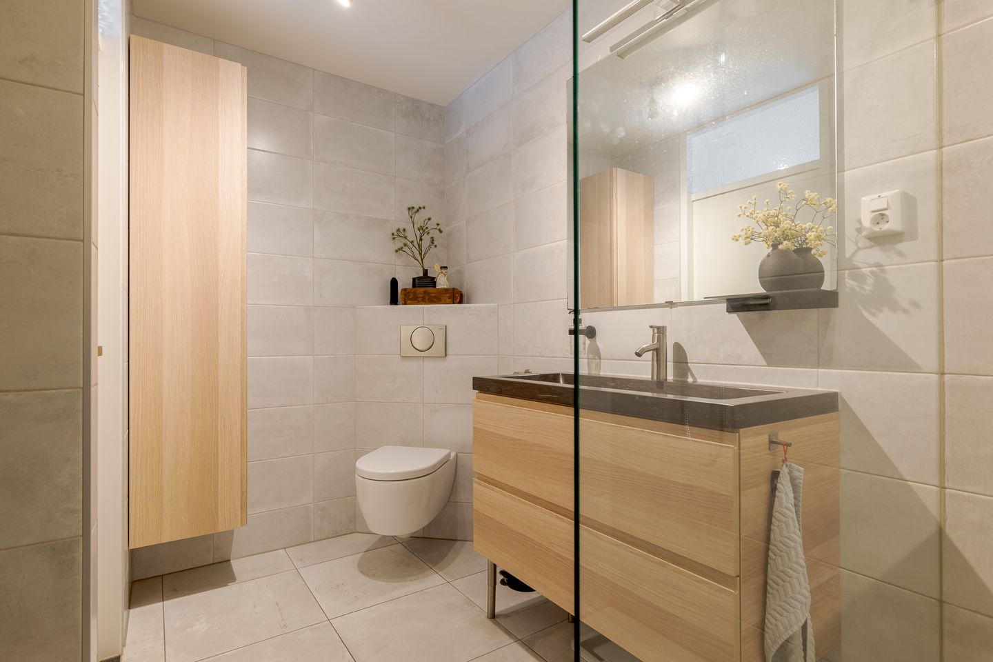 Foto 44 van Koninginnepage 24