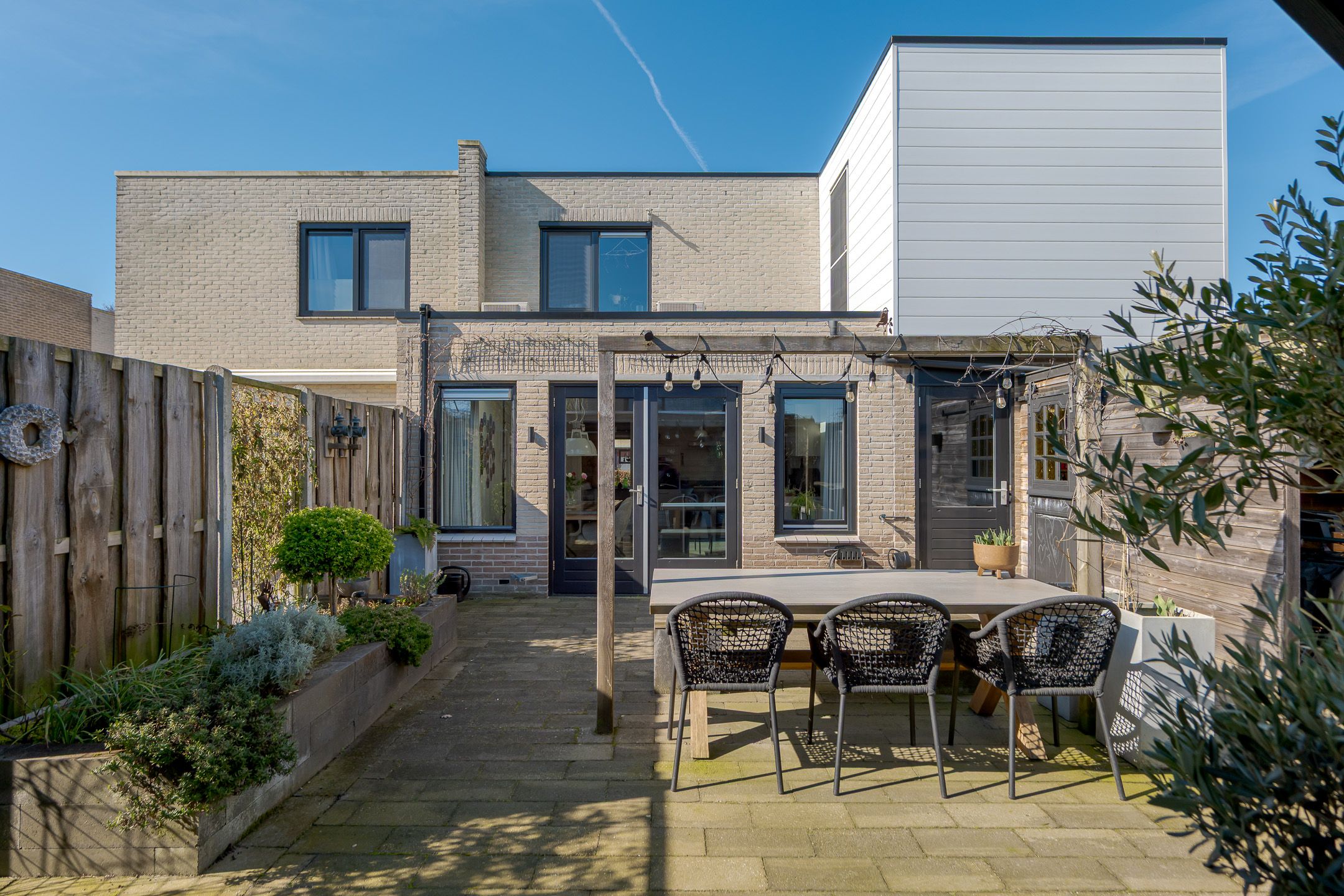 Foto 45 van Koninginnepage 24