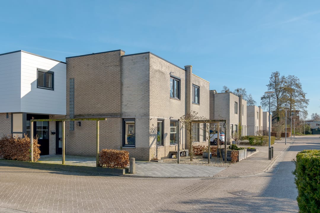 Foto 61 van Koninginnepage 24