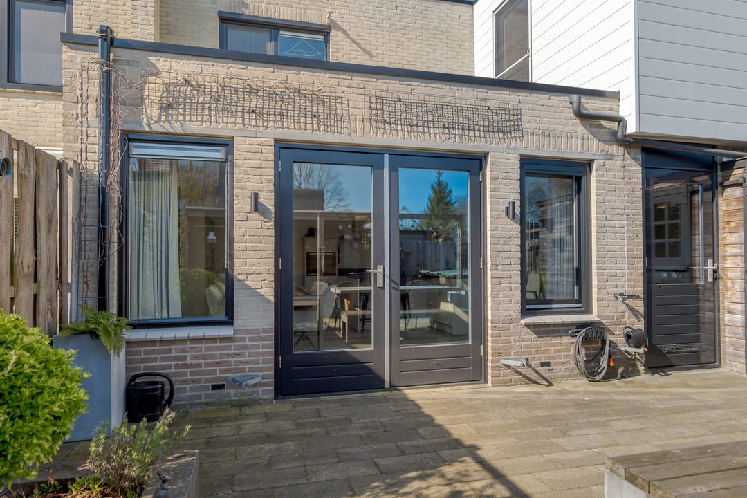 Foto 46 van Koninginnepage 24