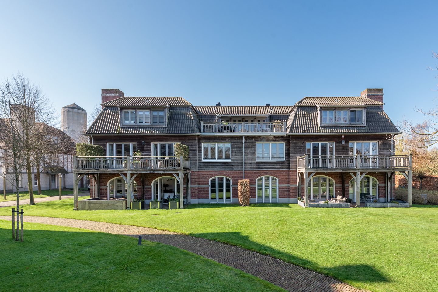 Foto 4 van Overweer 28