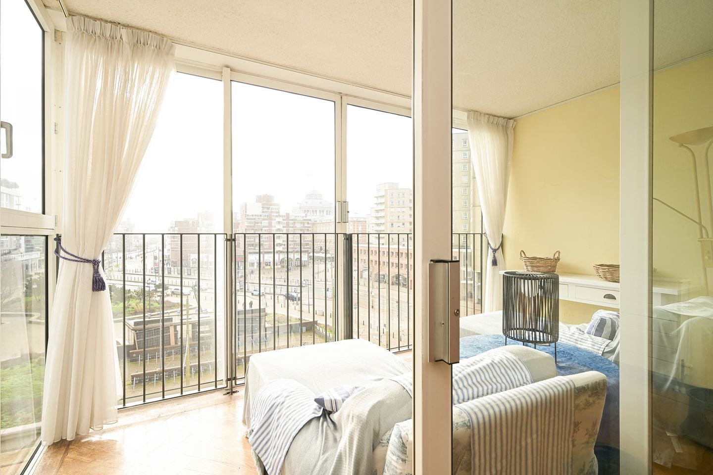 Foto 10 van Zwolsestraat 1-H