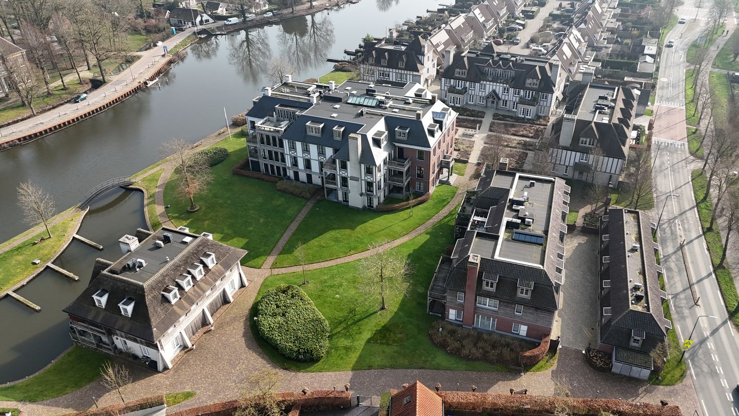 Foto 55 van Overweer 28