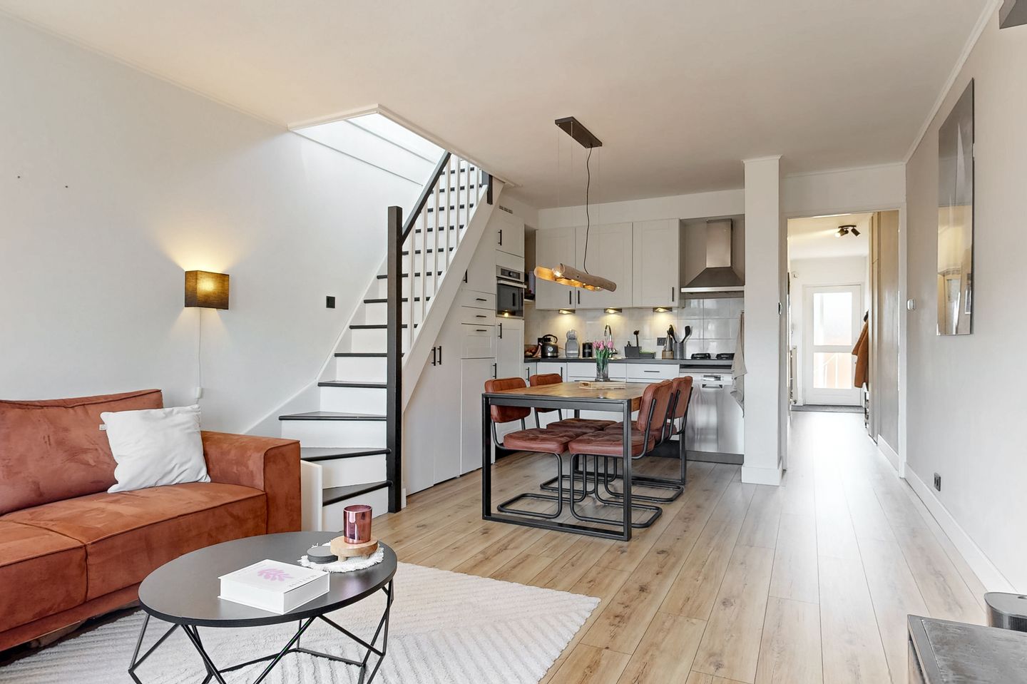 Photo 5 of Achterdorpsstraat 12-B