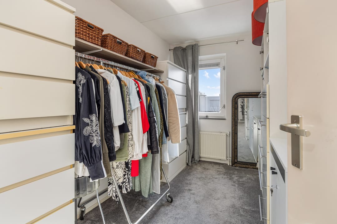 Photo 17 of Weegbree 31