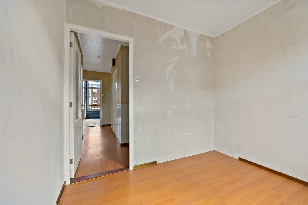 Charming 3-Room Apartment with Balcony in Heesterbuurt — 18