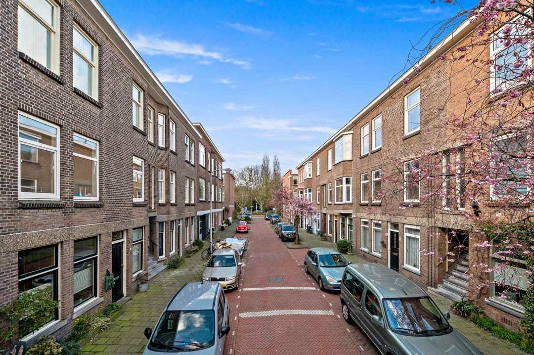 Charming 3-Room Apartment with Balcony in Heesterbuurt — 22