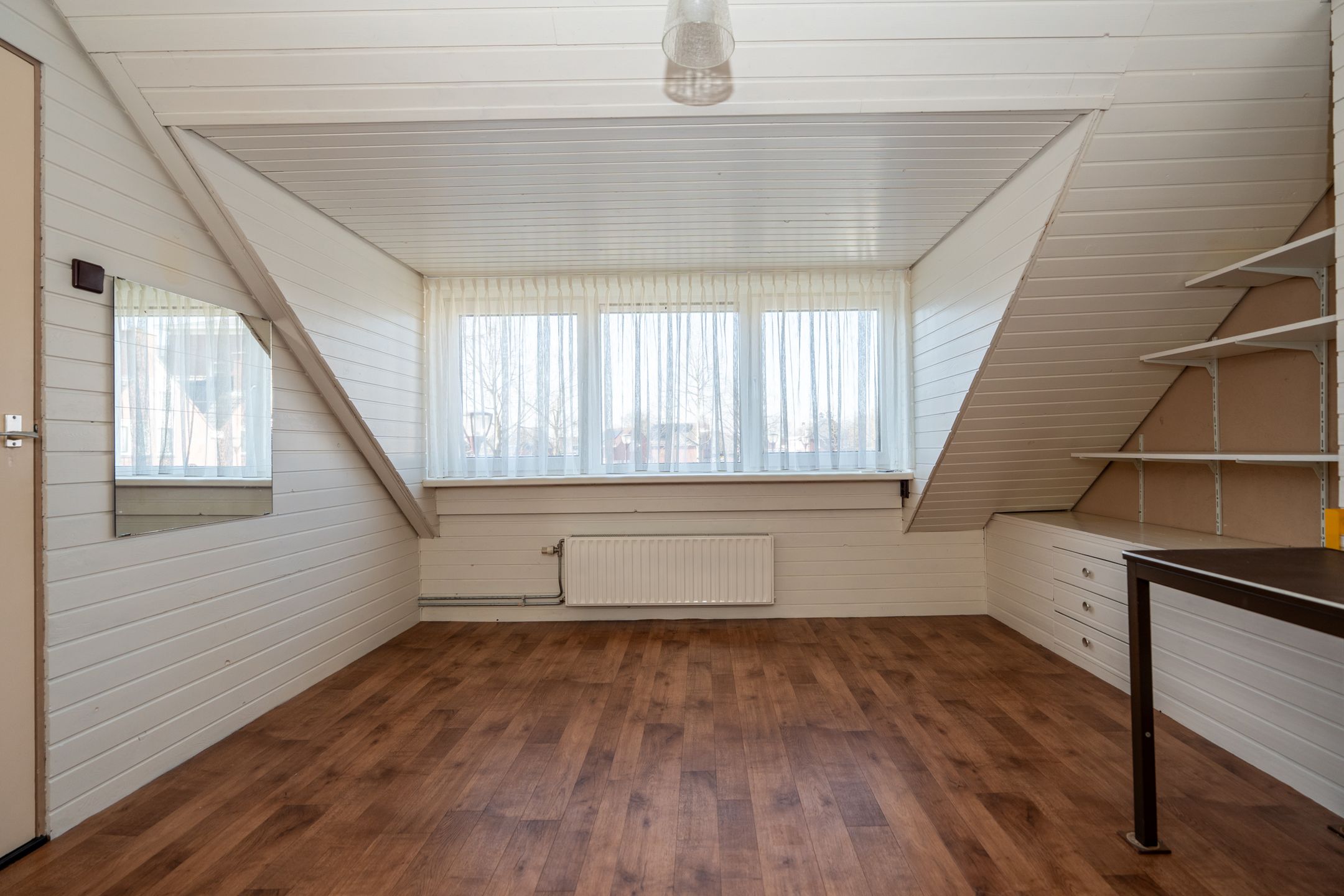 Spacious detached home with garage and south-facing garden in Muntendam center — 26