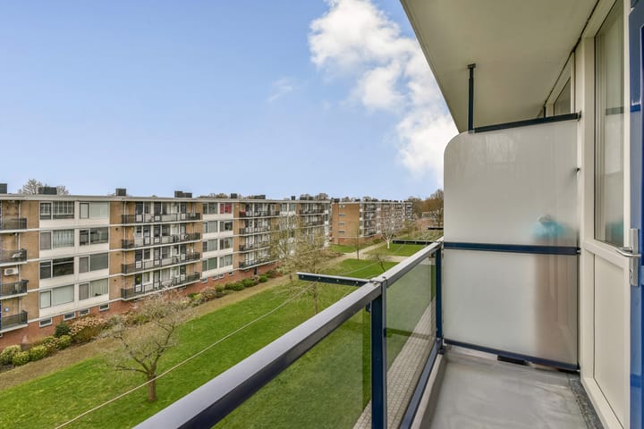 Photo 4 of Henri Polakstraat 50