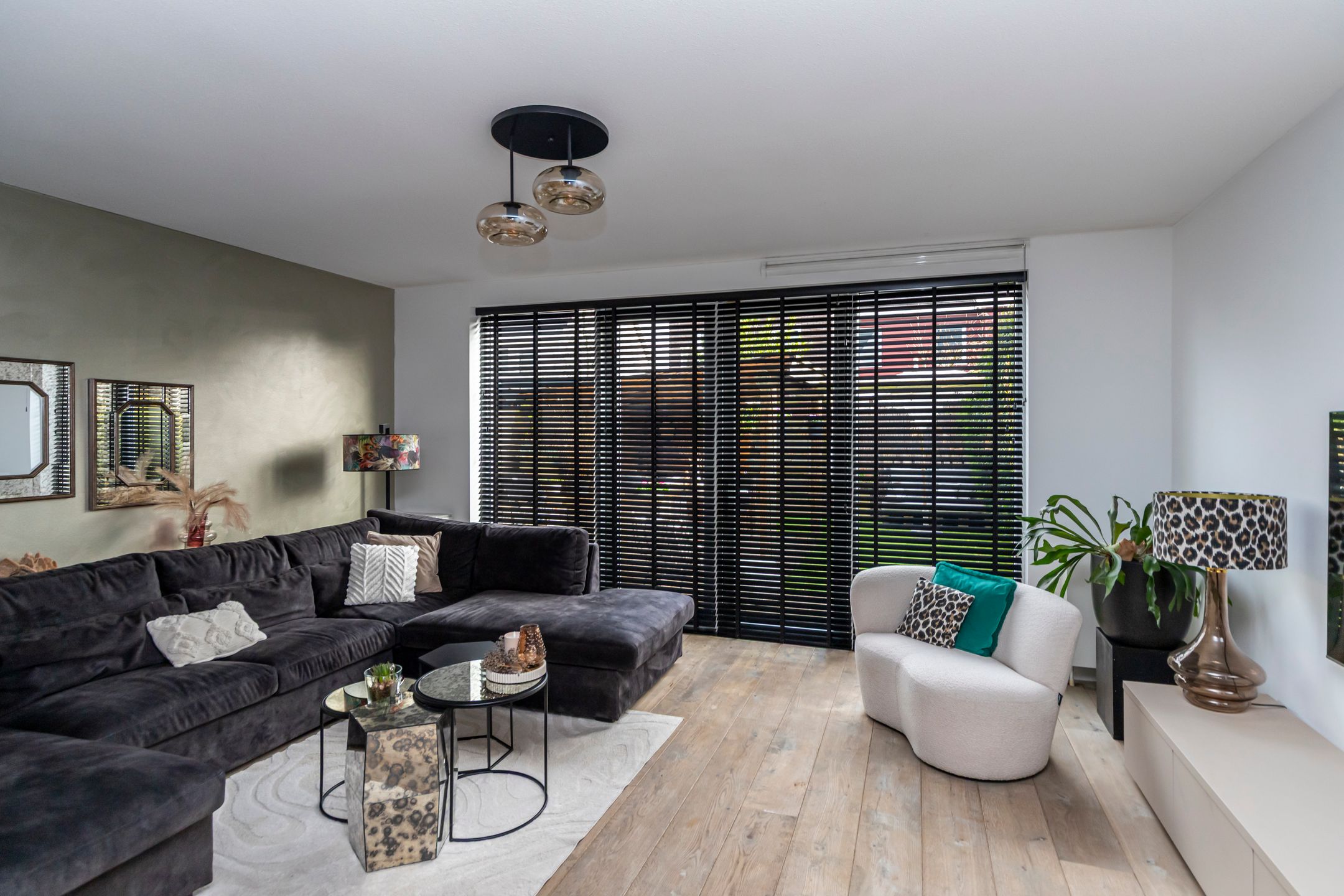 Spacious Scandinavian Style Family Home with 5 Bedrooms in Wateringse Veld — 18