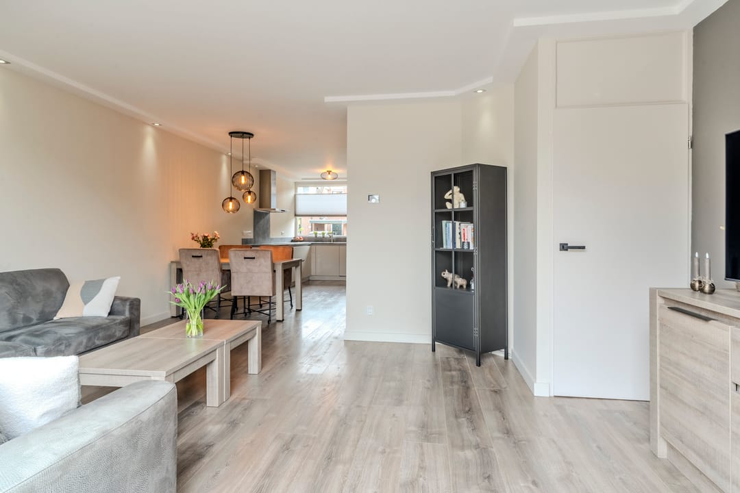 Photo 7 of Jan van Scorelstraat 45